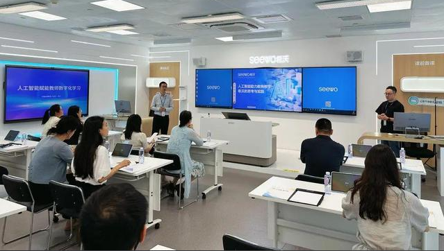深化分类聘用和分类点评有用激起教师队